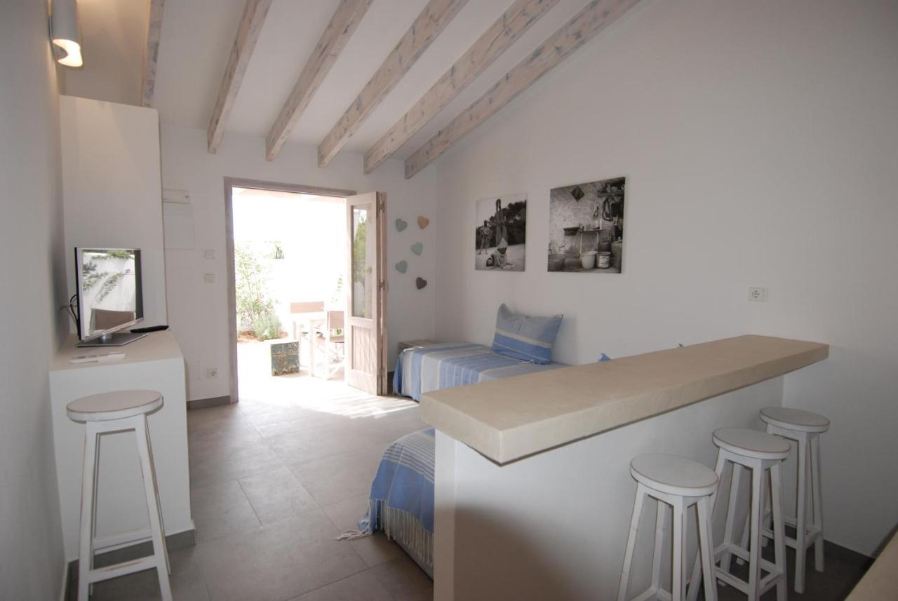 Aparthotel La Hacienda Sant Ferran de Ses Roques Exterior foto